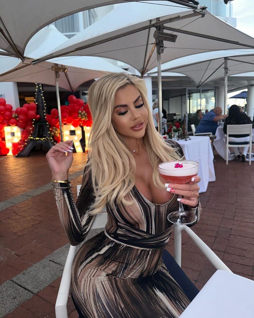 hannah elizabeth photo